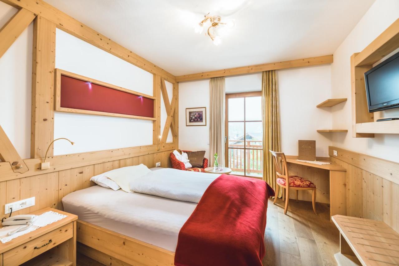 Hotel Castel Oswald Von Wolkenstein Castelrotto Bagian luar foto