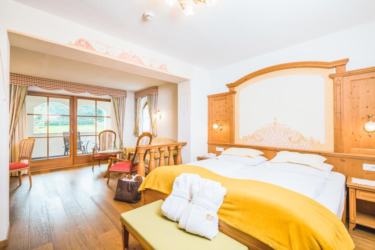 Hotel Castel Oswald Von Wolkenstein Castelrotto Bagian luar foto