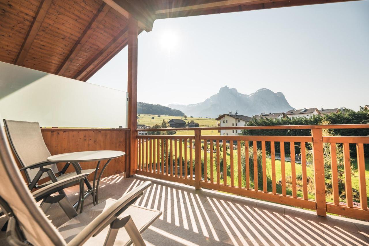 Hotel Castel Oswald Von Wolkenstein Castelrotto Bagian luar foto