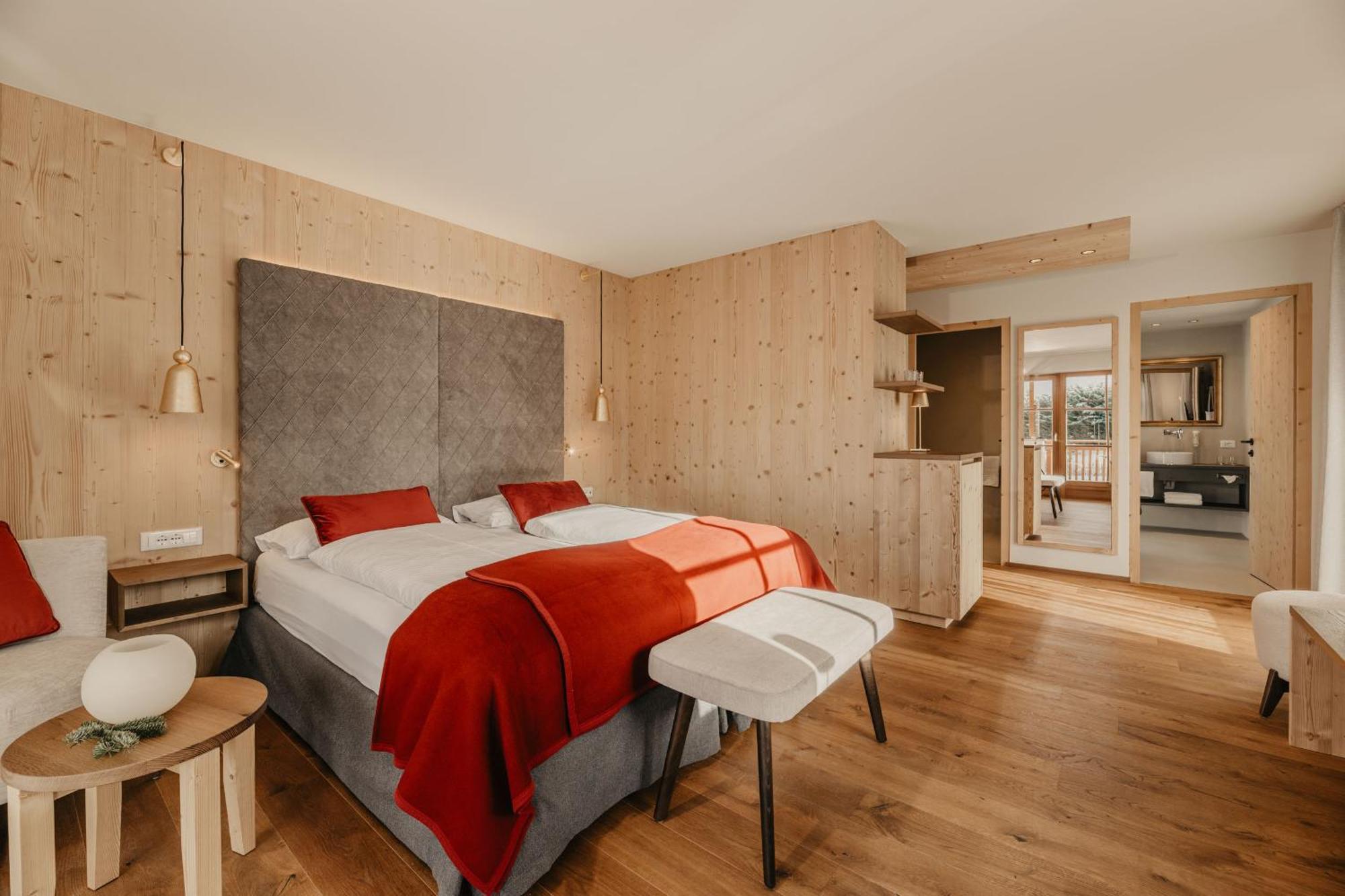 Hotel Castel Oswald Von Wolkenstein Castelrotto Bagian luar foto